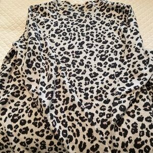 Loft Animal print sweater in great condition
